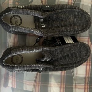 Hey Dude Men’s Shoes Size 13 Style Wally. Crinkle Charcoal